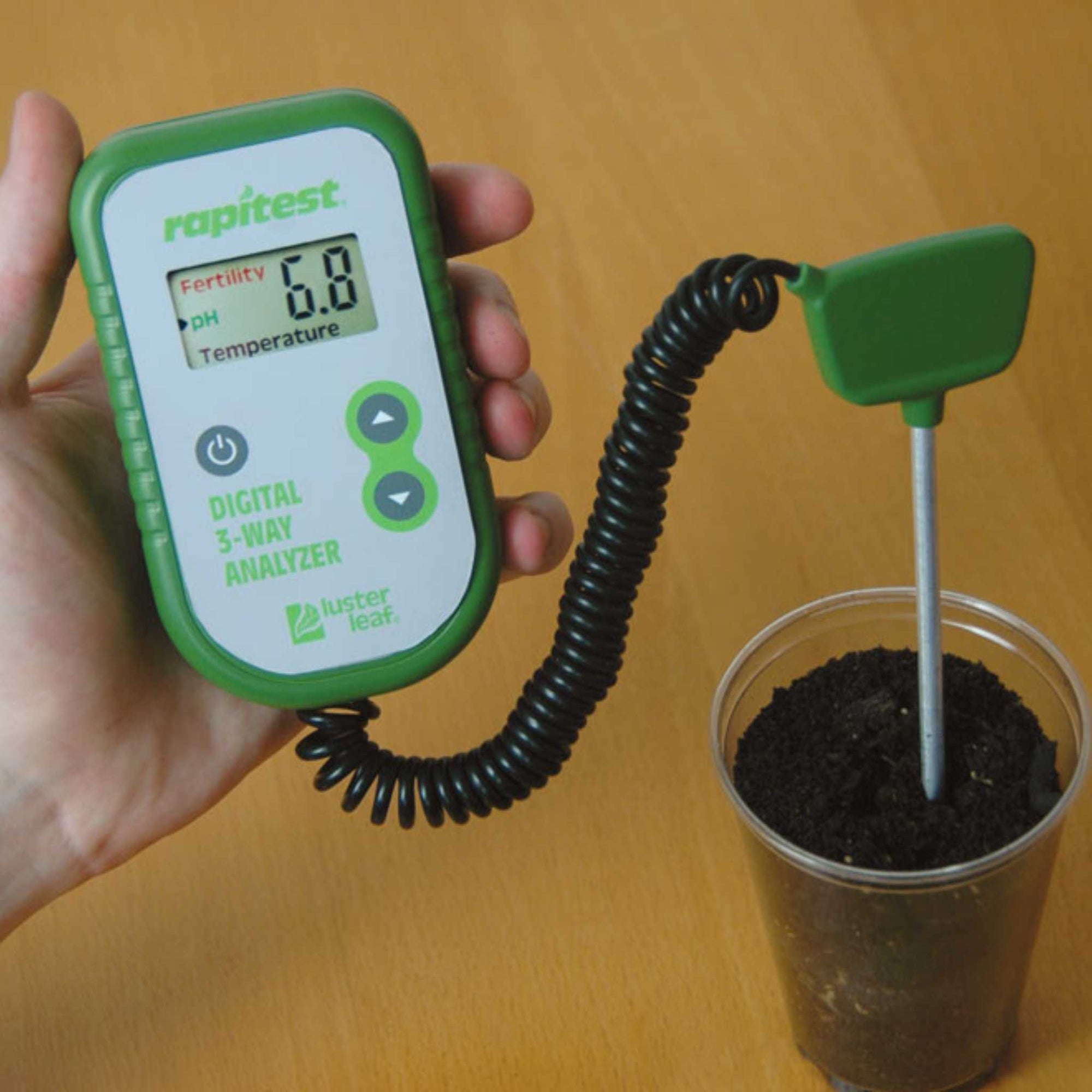 Luster Leaf Rapitest 3-Way Digital Analyzer 1836 In use